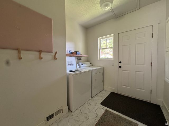 1986 N 100 E, Centerville, UT 84014