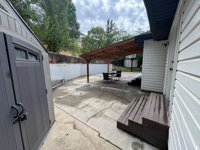 1986 N 100 E, Centerville, UT 84014