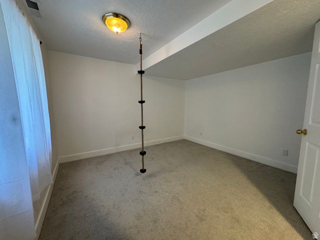 1986 N 100 E, Centerville, UT 84014