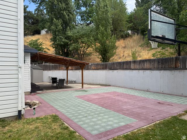 1986 N 100 E, Centerville, UT 84014