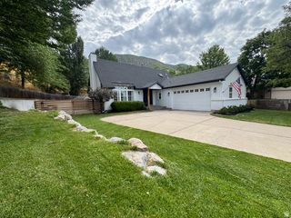 1986 N 100 E, Centerville, UT 84014