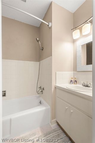 101 W El Paso Street, Greenwood, AR 72936