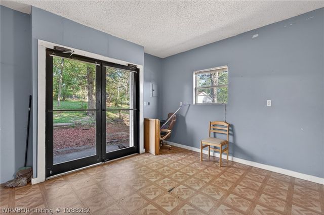 101 W El Paso Street, Greenwood, AR 72936