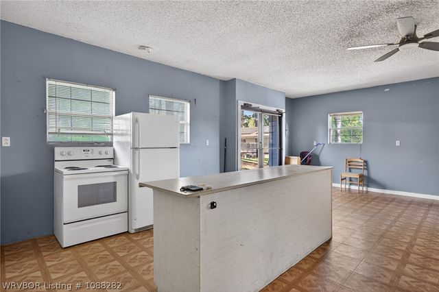 101 W El Paso Street, Greenwood, AR 72936