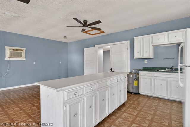 101 W El Paso Street, Greenwood, AR 72936