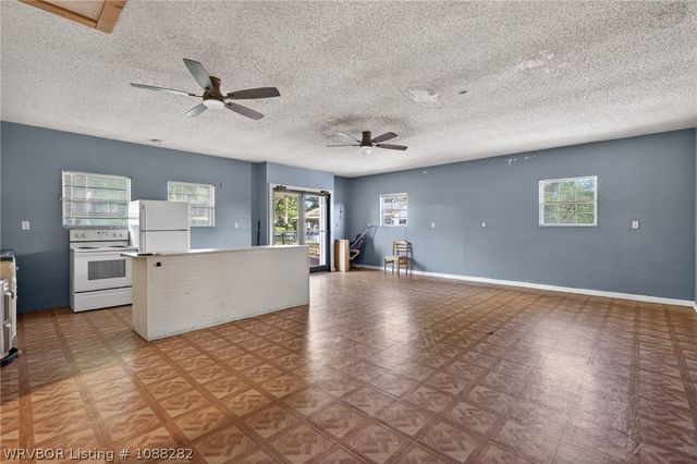 101 W El Paso Street, Greenwood, AR 72936