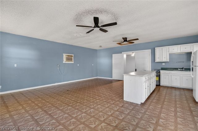 101 W El Paso Street, Greenwood, AR 72936