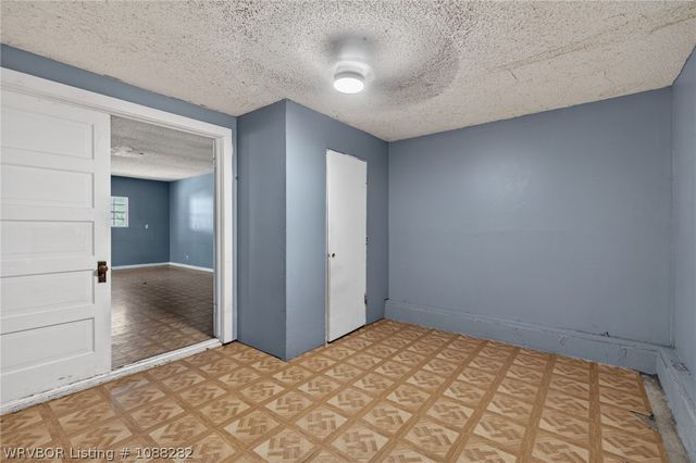 101 W El Paso Street, Greenwood, AR 72936