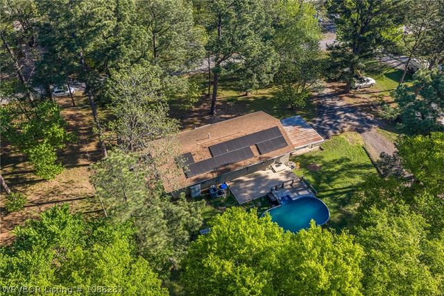 101 W El Paso Street, Greenwood, AR 72936