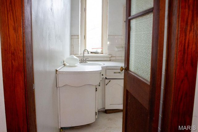 102 Vine Street, Marble Hill, MO 63764