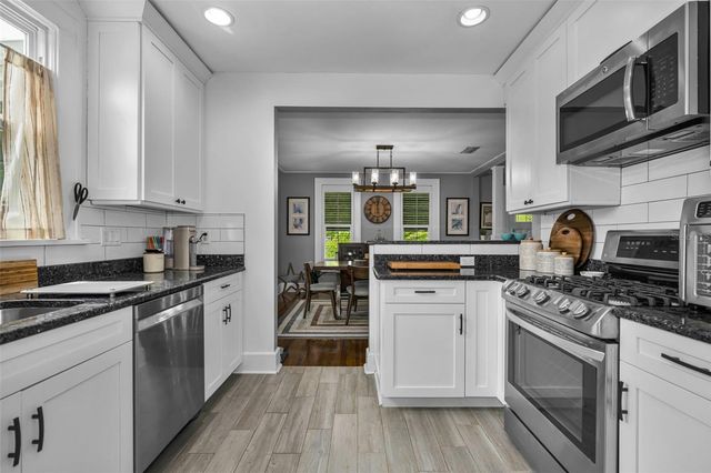 3421 IRIS STREET N, St Petersburg, FL 33704