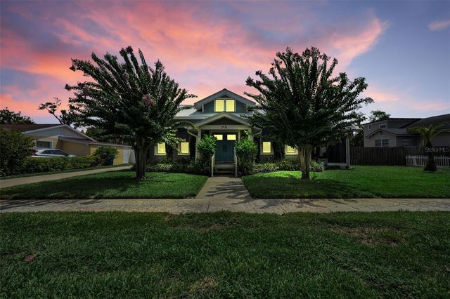 3421 IRIS STREET N, St Petersburg, FL 33704