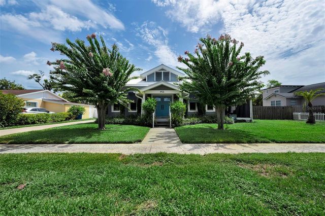 3421 IRIS STREET N, St Petersburg, FL 33704