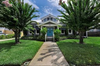 3421 IRIS STREET N, St Petersburg, FL 33704