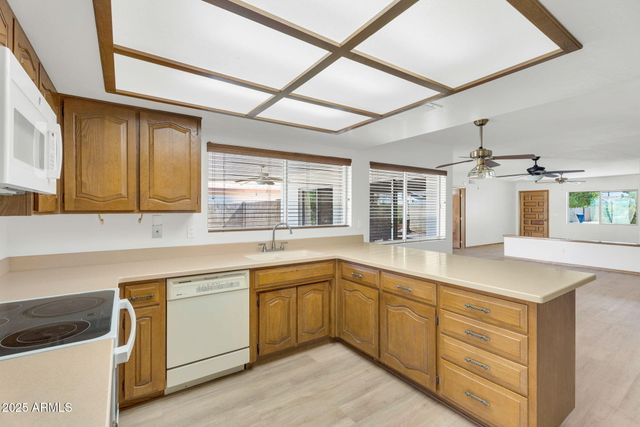 1310 E REDMON Drive, Tempe, AZ 85283