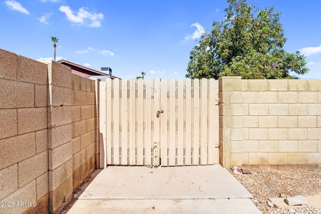 1310 E REDMON Drive, Tempe, AZ 85283