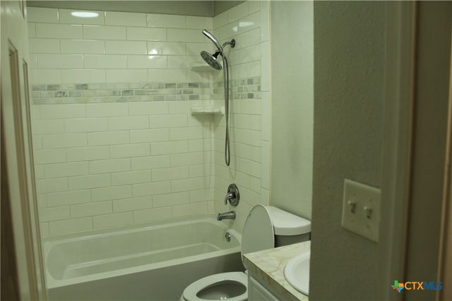 3414 Jewell Drive, Gatesville, TX 76528