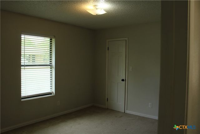 3414 Jewell Drive, Gatesville, TX 76528
