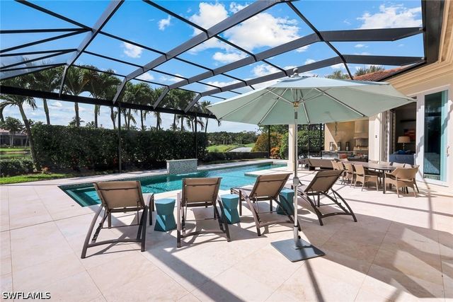 2048 Isla Vista LN E, Naples, FL 34105