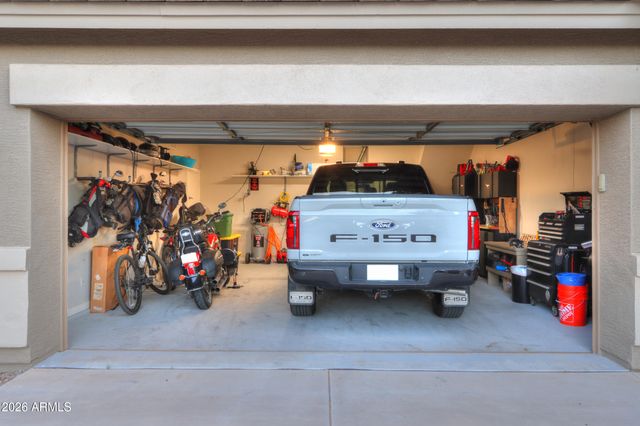 22571 N VAN LOO Drive, Maricopa, AZ 85138