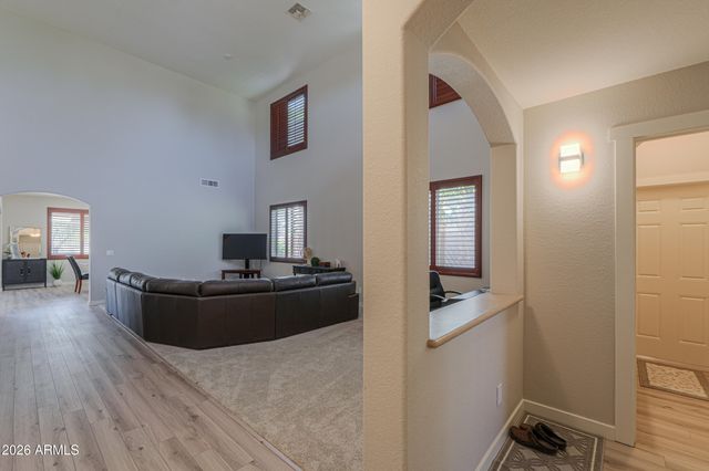 22571 N VAN LOO Drive, Maricopa, AZ 85138