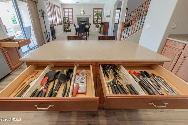 22571 N VAN LOO Drive, Maricopa, AZ 85138