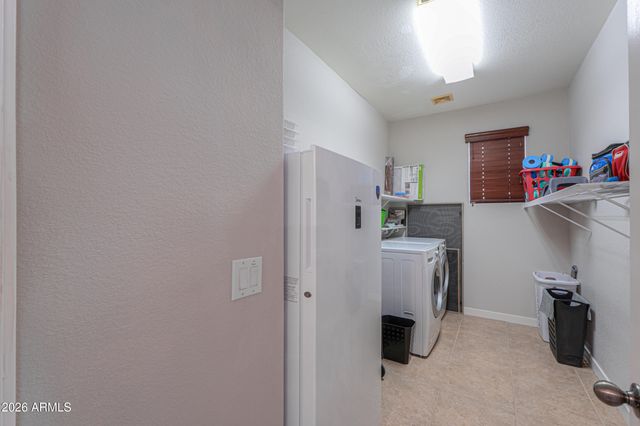 22571 N VAN LOO Drive, Maricopa, AZ 85138