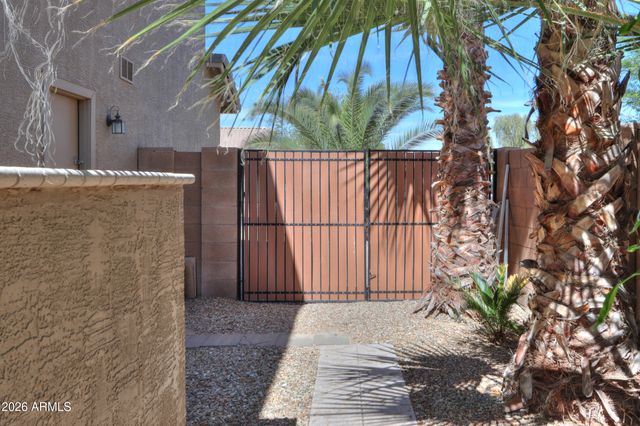 22571 N VAN LOO Drive, Maricopa, AZ 85138