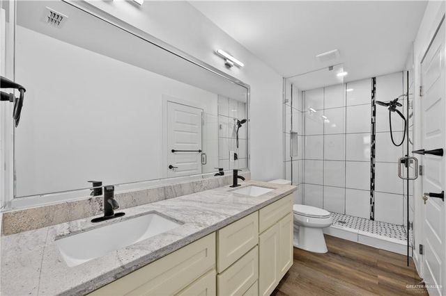 309 E Jones Avenue, Pharr, TX 78577