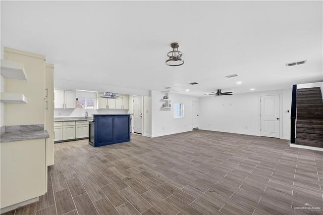 309 E Jones Avenue, Pharr, TX 78577