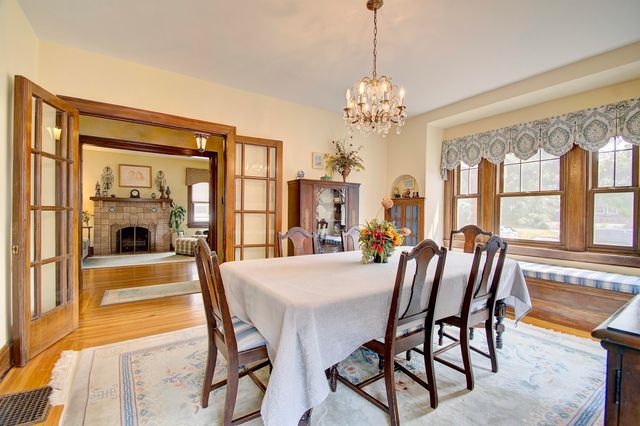 33 Hartweg Avenue, Fort Thomas, KY 41075