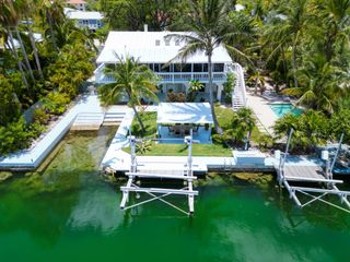 W 17176 Bonita Lane, Sugarloaf Key, FL 33042