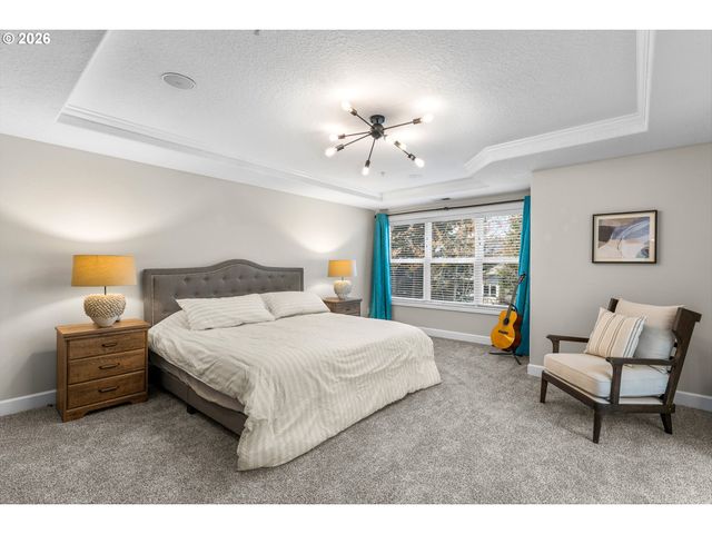 10509 Sw NAEVE St, Portland, OR 97224