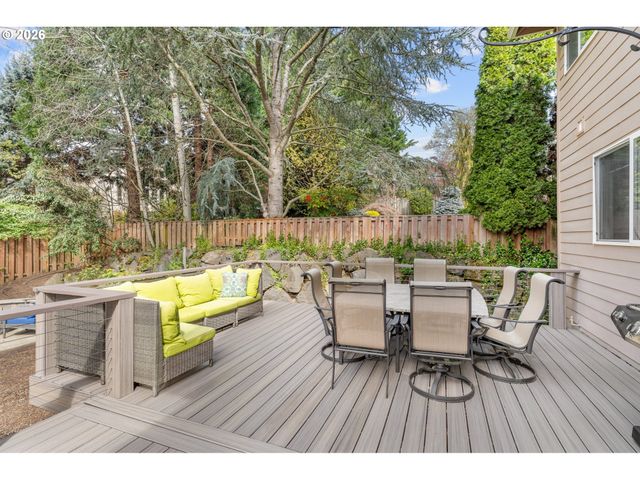 10509 Sw NAEVE St, Portland, OR 97224