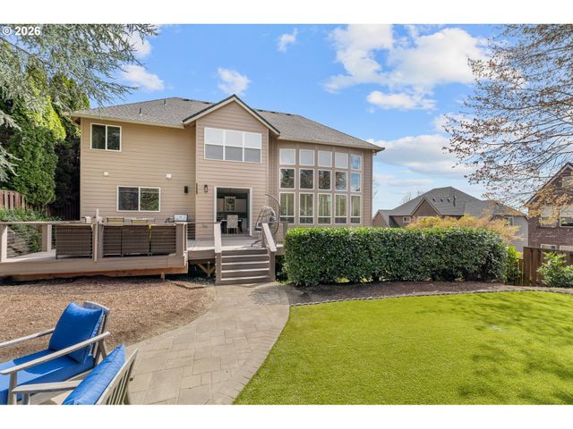 10509 Sw NAEVE St, Portland, OR 97224