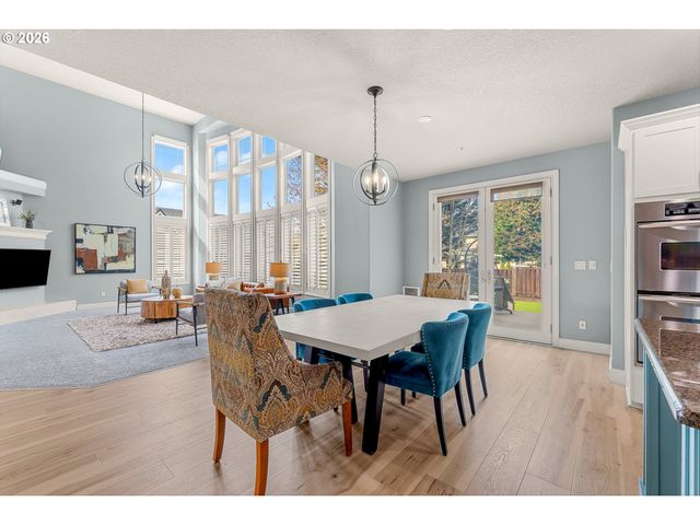 10509 Sw NAEVE St, Portland, OR 97224