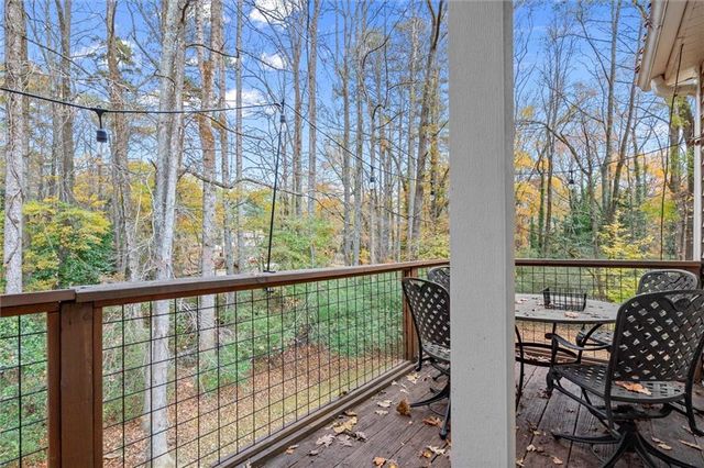 1030 Sasha Lane, Roswell, GA 30075