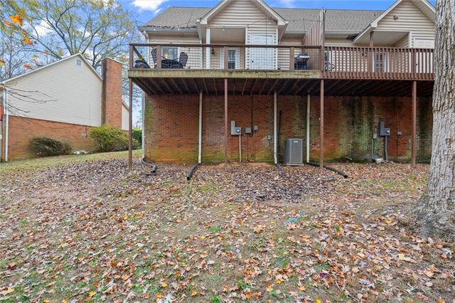 1030 Sasha Lane, Roswell, GA 30075