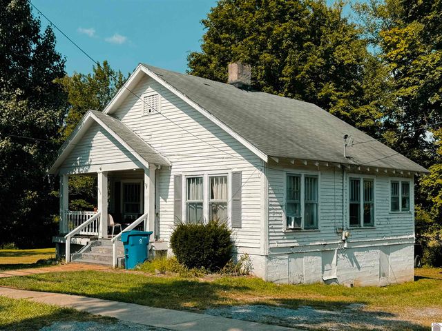 409 S 6th, Murray, KY 42071