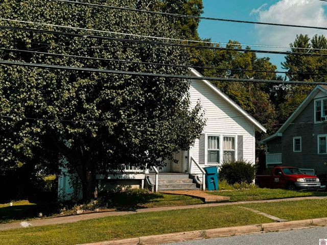 409 S 6th, Murray, KY 42071