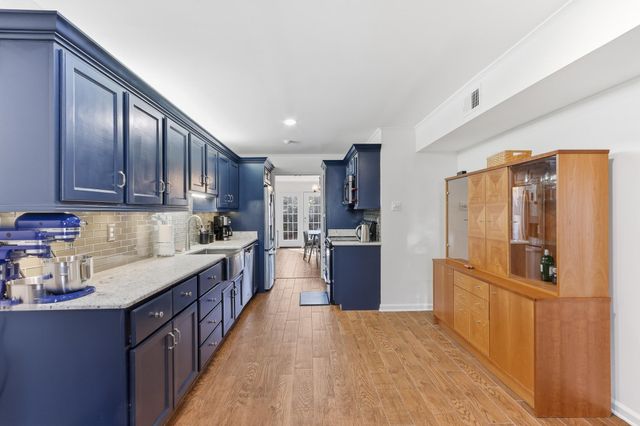 4735 Mint Dr, Memphis, TN 38117