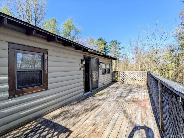 33 E Tusten Place, Smallwood, NY 12778
