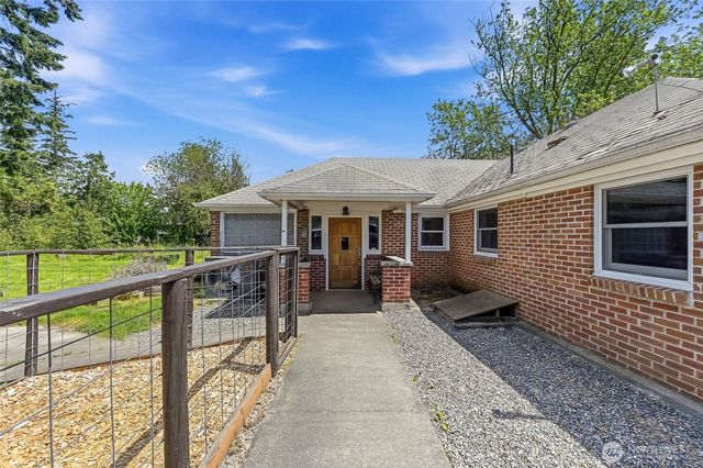 1805 80th Street E, Tacoma, WA 98404