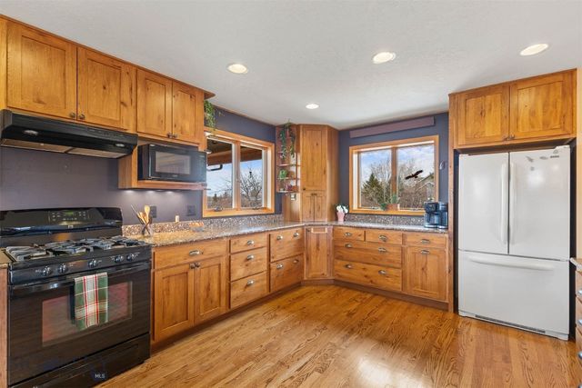 51 Schutz Lane, Bozeman, MT 59718