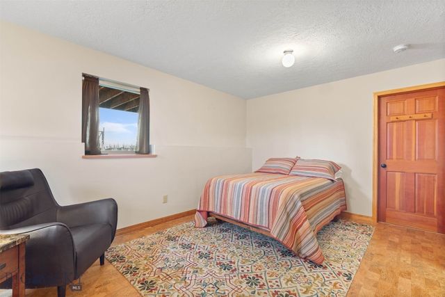 51 Schutz Lane, Bozeman, MT 59718