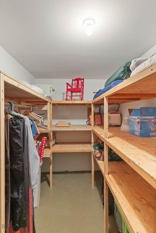 51 Schutz Lane, Bozeman, MT 59718