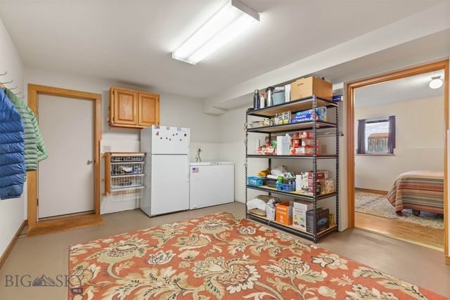 51 Schutz Lane, Bozeman, MT 59718