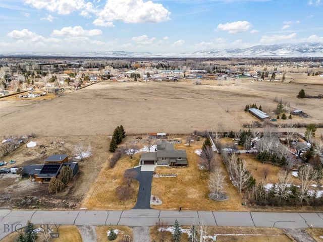 51 Schutz Lane, Bozeman, MT 59718