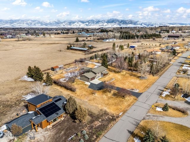 51 Schutz Lane, Bozeman, MT 59718
