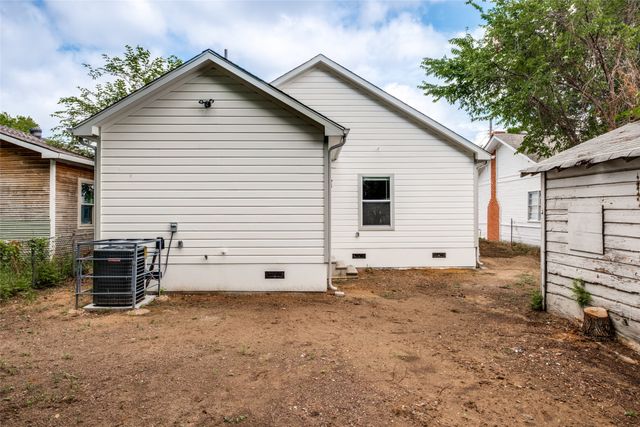 2834 Tanner Street, Dallas, TX 75215